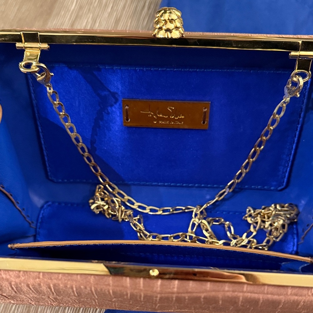 Rose Gold Croc-Embossed Minaudière Clutch - Picture 2 of 3